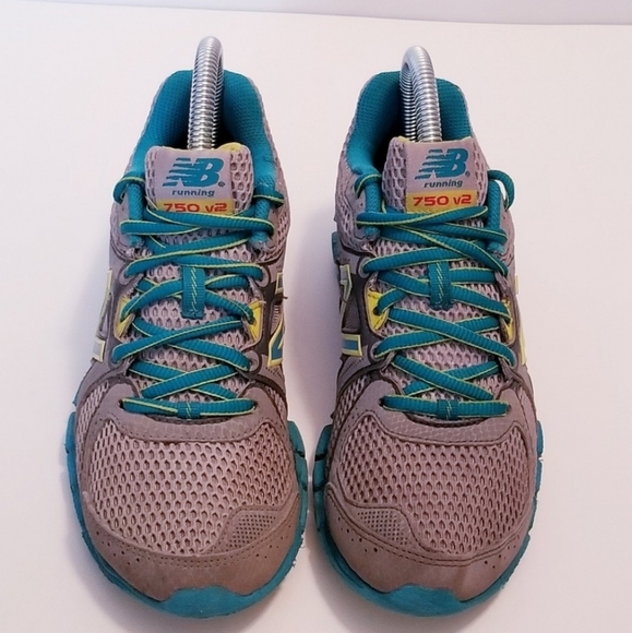 New Balance 750 v2 Sz 6.5 Gray Running Sneakers - Picture 2 of 6